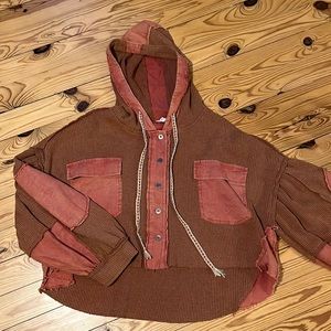 Oversized cropped button up size L